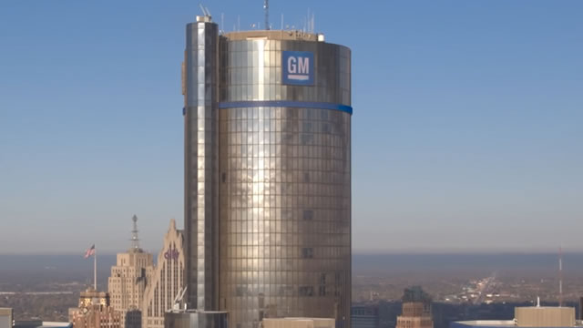 GM Tops US Auto Sales in 2025 Despite Q4 Dip: Time to Buy the Stock?