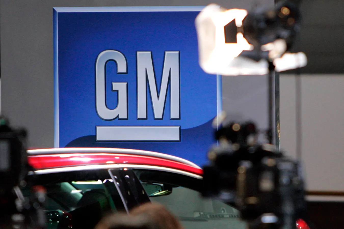 GM Unveils ‘Eyes-Off' AI System: What To Know About The Self-Driving Feature