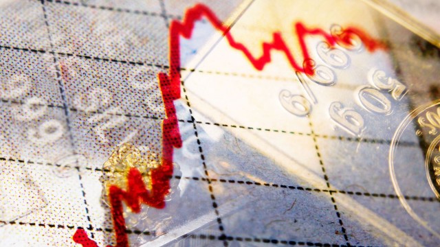 Gold and silver both poised to resume uptrend after last week's correction – Saxo's Larsson