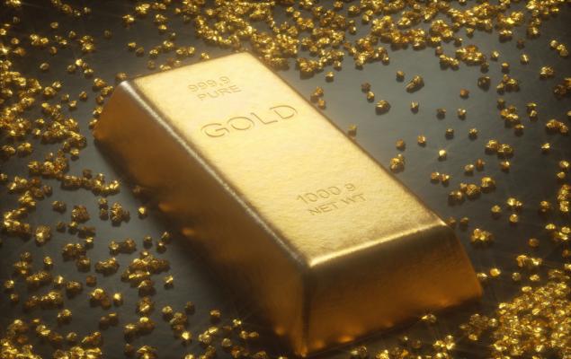 Gold Hits Record High: Ride the Rally With These 2 Stocks & 1 ETF