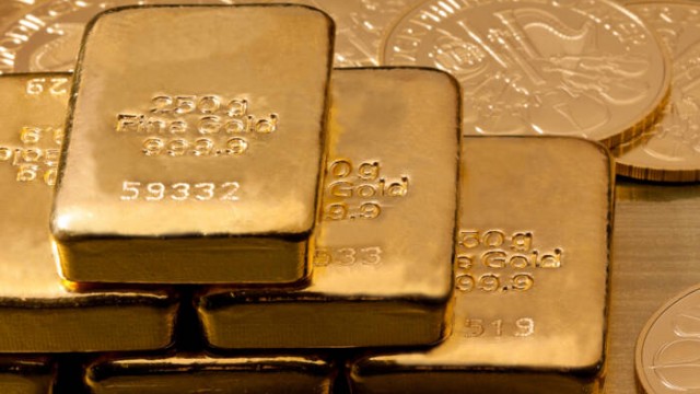 Gold pressured by bearish outside markets, hawkish ‘Fedspeak'