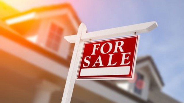 Gold price holding firm around $2,400 as U.S. existing home sales fall 5.4% in June