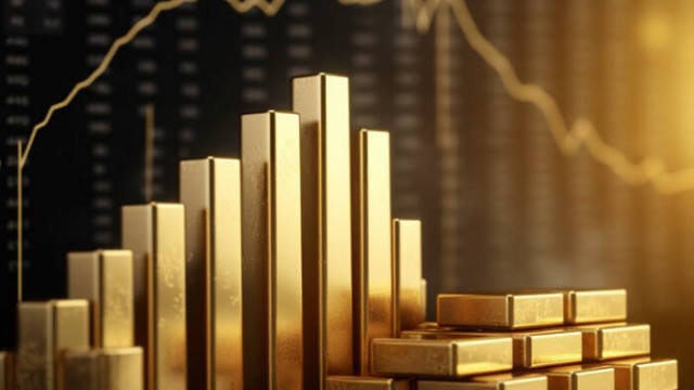 Gold Prices Plunge as China's Central Bank Pauses Purchases