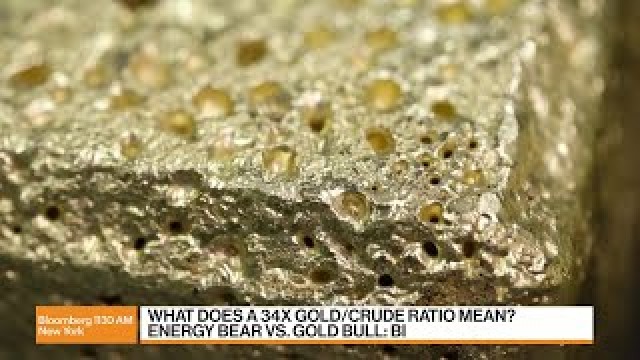 Gold's Rise versus Oil Is a Warning