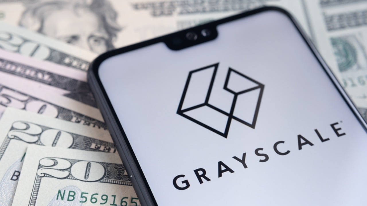 Grayscale: ETH, SOL Supply Growth Could Fall Below Gold by 2031