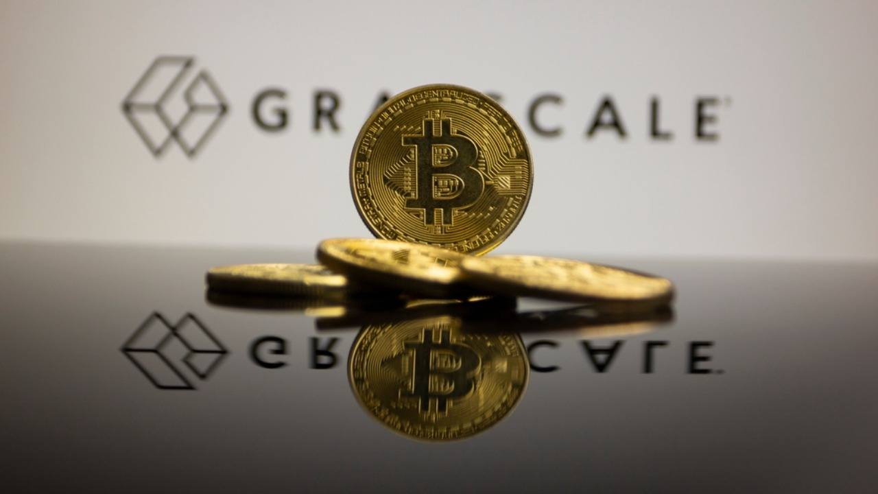 Grayscale Says Fed Policy Could Decide if Bitcoin Bear Market Ends Now or Runs to October