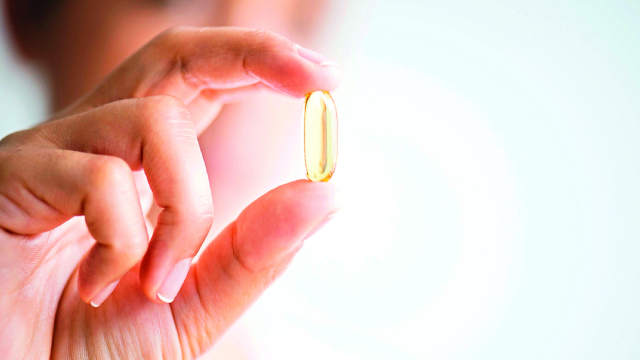 GSK's ADC Drug for Lung Cancer Gets FDA's Breakthrough Tag