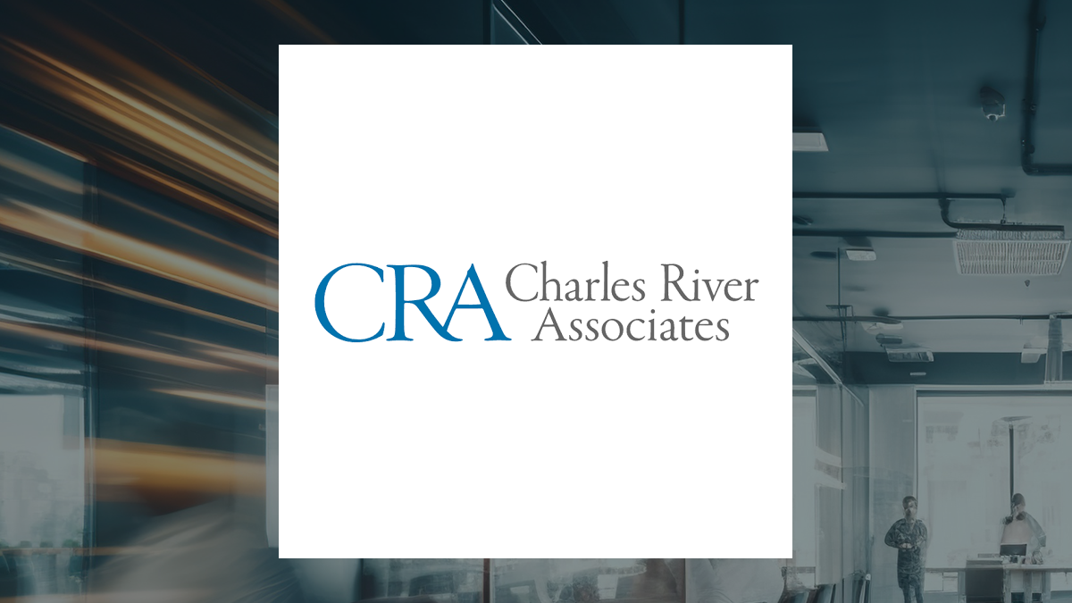 https://images.financialmodelingprep.com/news/headtohead-survey-charles-river-associates-nasdaqcrai-and-information-services-group-20251104.png