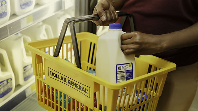 Here's Why Dollar General (DG) is a Strong Value Stock