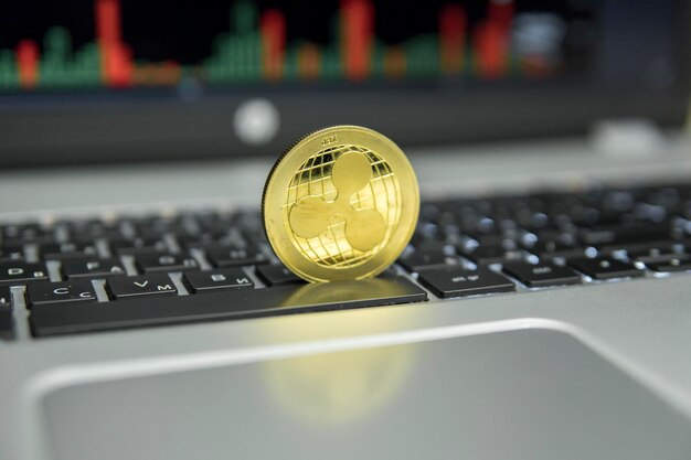 Here's Why The XRP Price Keeps Crashing Despite Bitcoin Rising