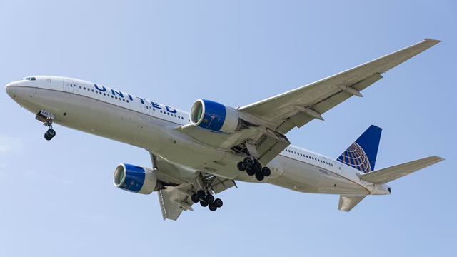 Here's Why United Airlines (UAL) Fell More Than Broader Market
