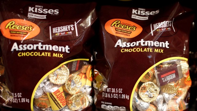 Hershey faces larger lawsuit over missing designs on Reese's candies