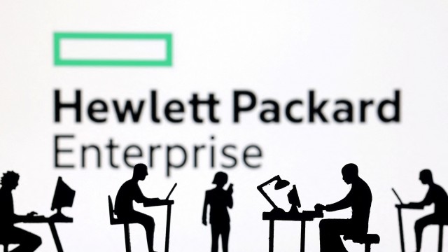 Hewlett Packard Enterprise sees third-quarter revenue above estimates on robust AI demand