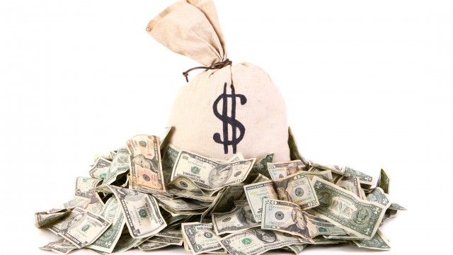 Higher For Longer? 3 Of My Favorite Dividend Stocks I Expect To Keep Flying