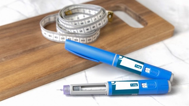 Hims & Hers Health Soars on Generic GLP-1 Rollout Plans