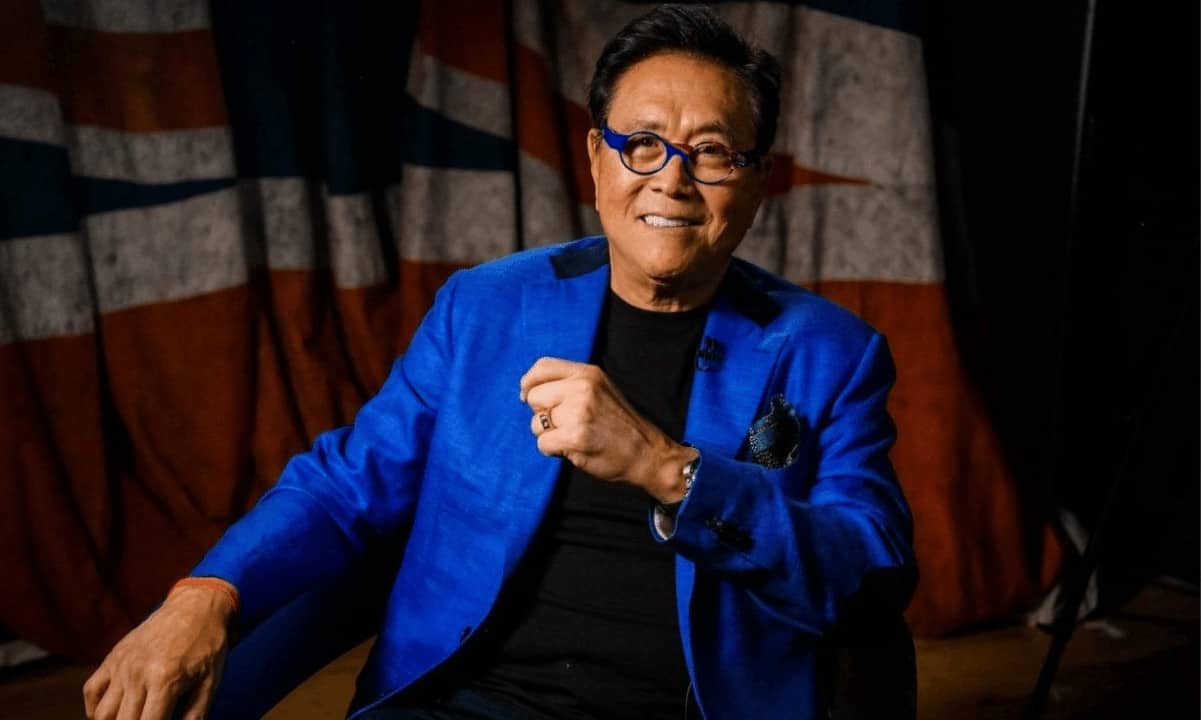 ‘History Has Arrived': Robert Kiyosaki Warns of Collapse – Says Bitcoin May Be the Way Out