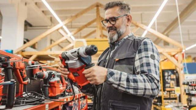 Home Depot Same-Store Sales Fall Again. Where Is the Stock Headed?