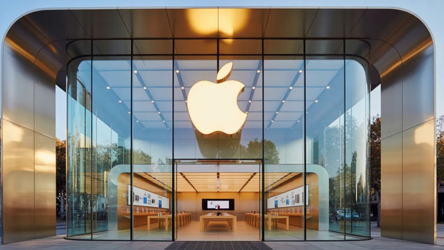 How a $5,000 Investment in Apple Compounded Under Tim Cook