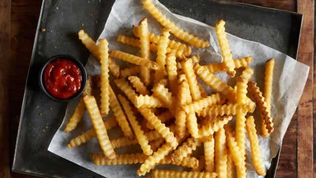 How To Earn $500 A Month From Lamb Weston Stock Ahead Of Q3 Earnings