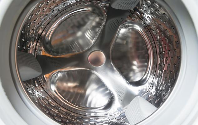 How Will Whirlpool's Focus on Cost Control & Innovation Boost Profitability?