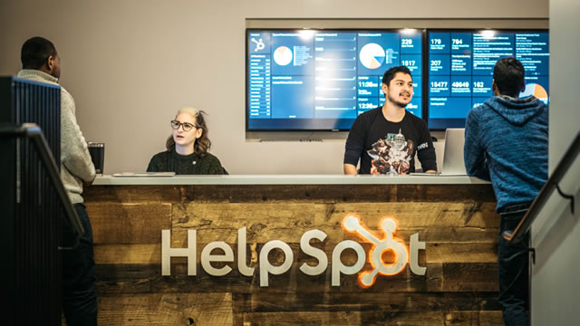 Foto von HubSpot Has Hit Frothy Levels, Time To Sell (Rating Downgrade)