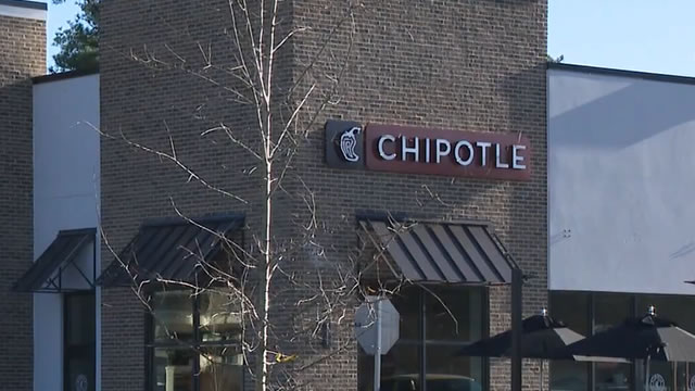 Hundreds Sickened By Jalapeños Served At Chipotle And Chipotle