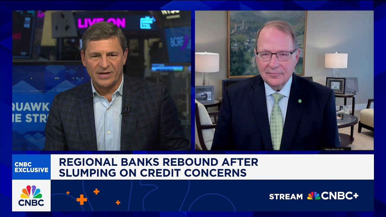 Huntington Bancshares CEO: Loan concerns are 'one-offs,' not systemic