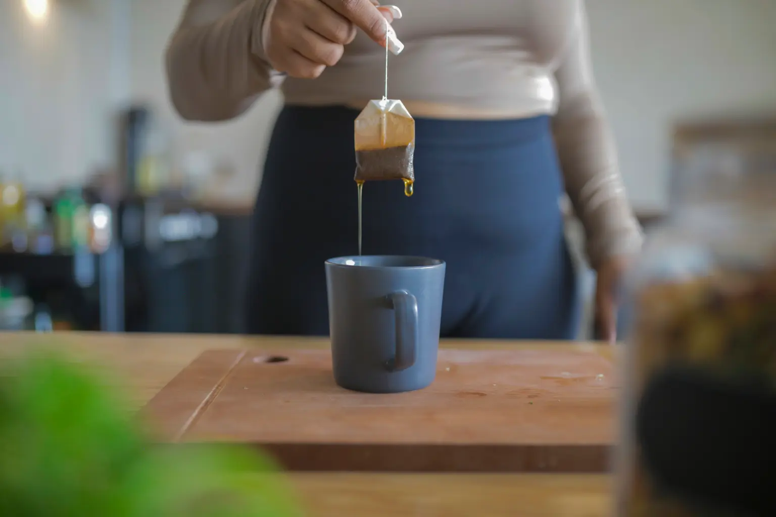 HYBI: Not Our Cup Of Tea, Poor Macro