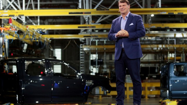 Hybrid vehicles aren't just bridge to EVs, Ford chief says