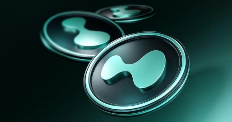 Hyperliquid monetizes trading activity 15x better than Uniswap