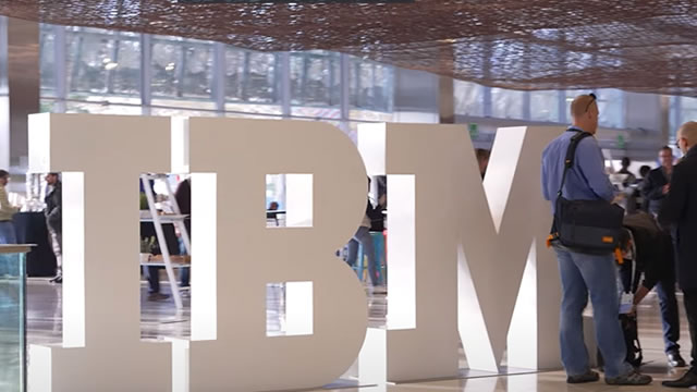 IBM (IBM) Stock Slides as Market Rises: Facts to Know Before You Trade