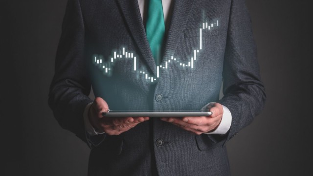If You Can Only Buy One S&P 500 Stock in May, It Better Be One of These 7 Names
