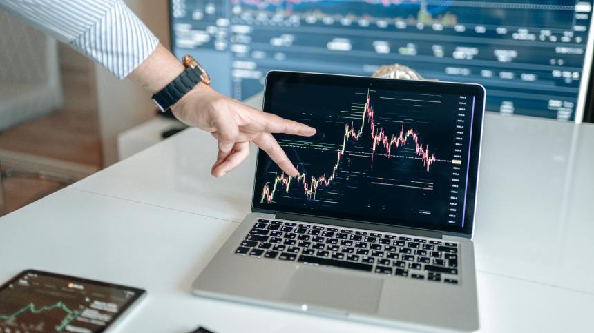 If You're Holding XRP, This Pundit Says You Should See This