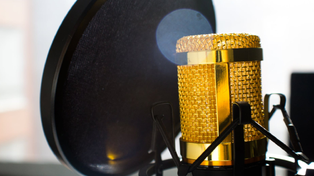 IHeartMedia stock surges on reports of podcasts licensing talks with Netflix