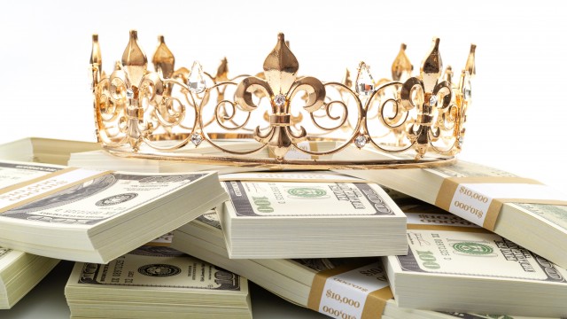 I'm Buying Dividend Aristocrats With Up To 8.5% Yield