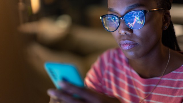 Important: Don't Make These 3 Mistakes When Reading Charts