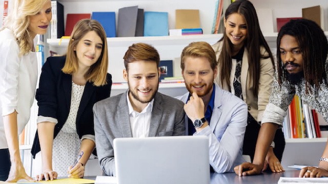 Foto von Information Services Group (III) Q1 Earnings and Revenues Beat Estimates