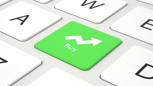 Institutional Bets: 7 Stocks the Big Money Will Send Higher This Year