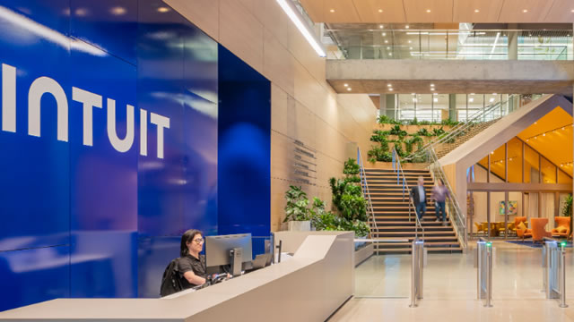 Foto von Intuit Inc. (INTU) is Attracting Investor Attention: Here is What You Should Know