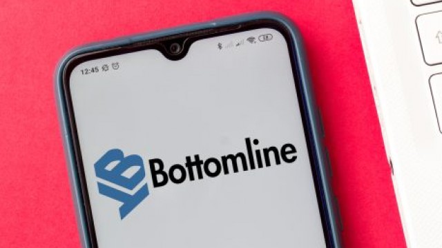 https://images.financialmodelingprep.com/news/investment-firm-thoma-bravo-acquires-fintech-bottomline-technologies-20220513.jpg