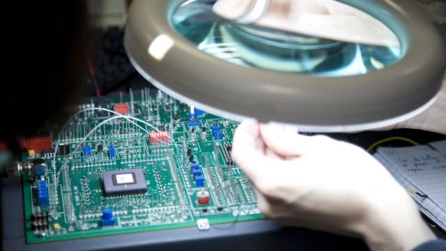 IonQ, Inc. (IONQ) Declines More Than Market: Some Information for Investors