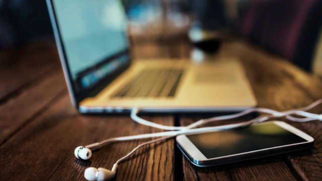 Is Arista Networks (ANET) Outperforming Other Computer and Technology Stocks This Year?