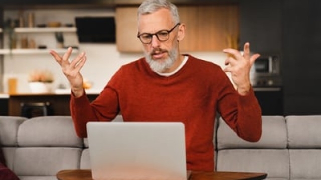 Is It Too Late to Buy New York Community Bancorp Stock?