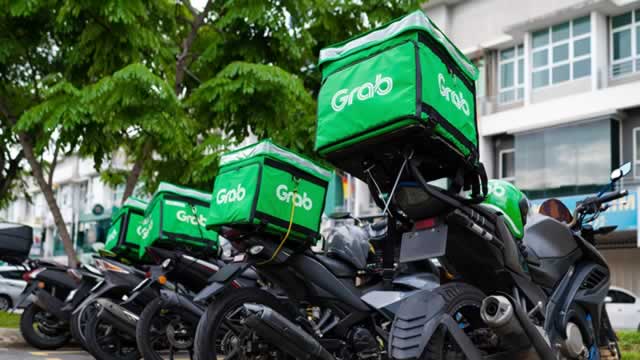 Is Trending Stock Grab Holdings Limited (GRAB) a Buy Now?