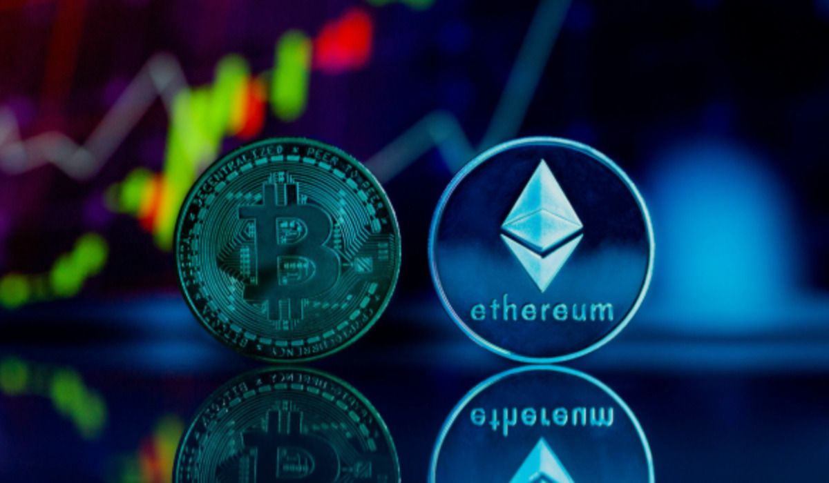 Is Uptober Canceled? Bitcoin and Ethereum ETFs Lose $316 Million in One Day