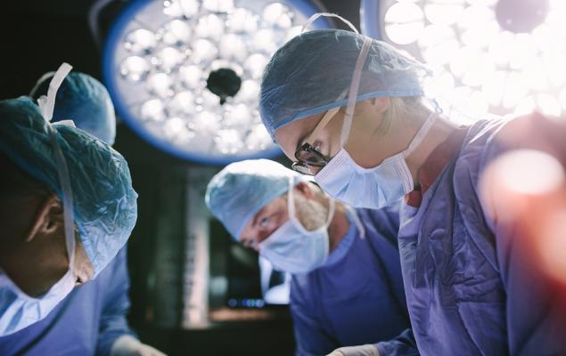 ISRG Shares Rise as FDA Clears AI Integration for Ion Platform