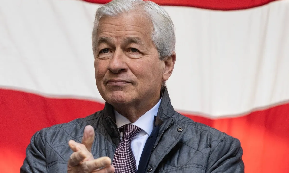 JPMorgan CEO Dimon Warns of Slowing Economy