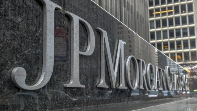 JPMorgan (JPM) Lifts '24 NII View, Discusses Succession Plan