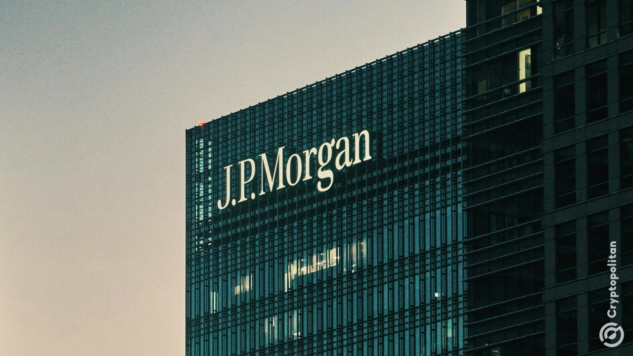 JPMorgan sees Bitcoin futures oversold as investors rotate into gold and silver
