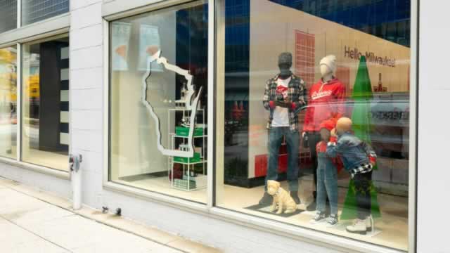 Kohl's Q2 Earnings Beat Estimates, Comparable Sales Dip 4.2% Y/Y